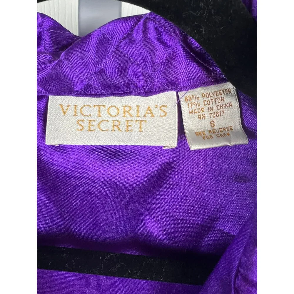 80s Victoria’s Secret Gold Label Purple Satin Pajama Top‎ Small Quilted Collar